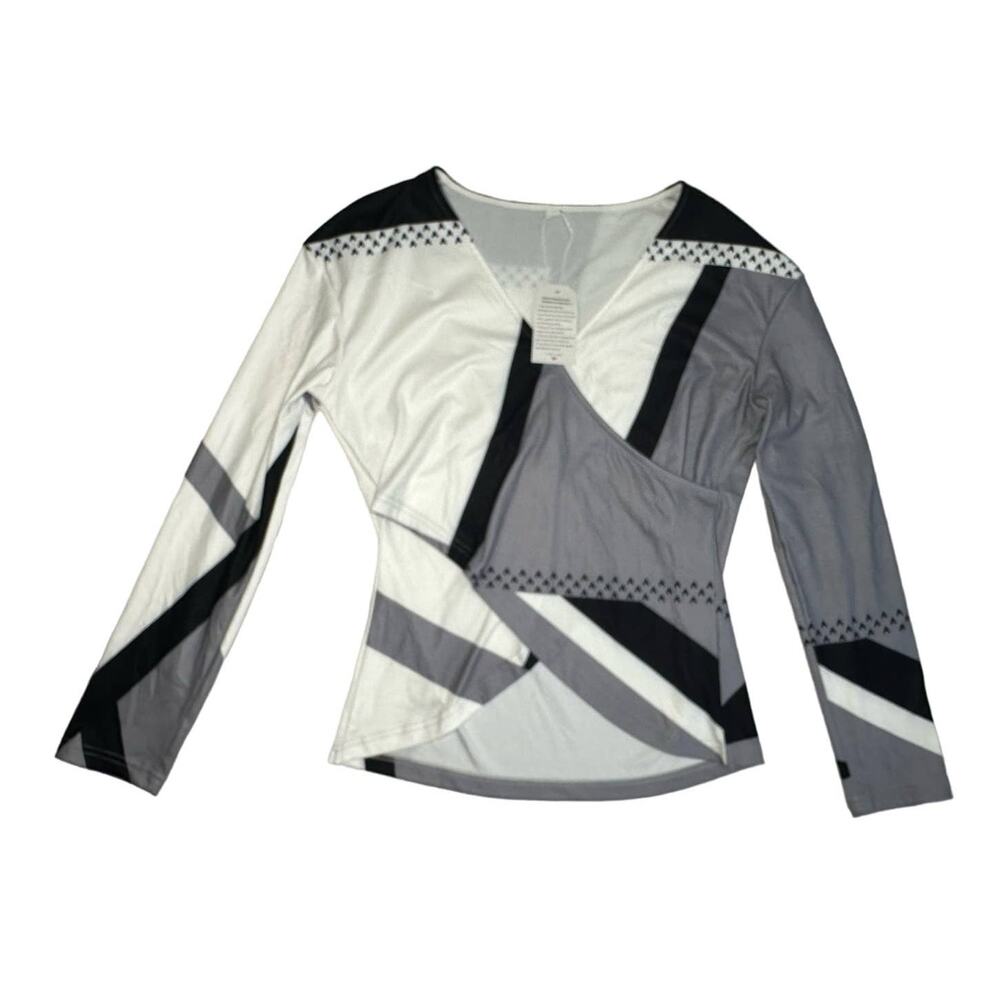NWT Made With Love V-Neck Top Black / Gray Colorblock Blouse Size Medium